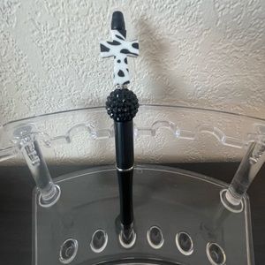 Cheetah Cross Focal Bead Pen